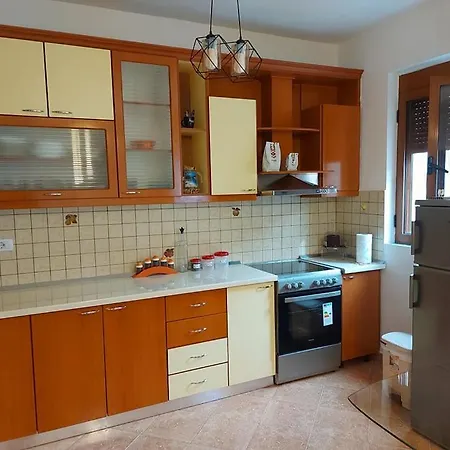 Dom wakacyjny House *