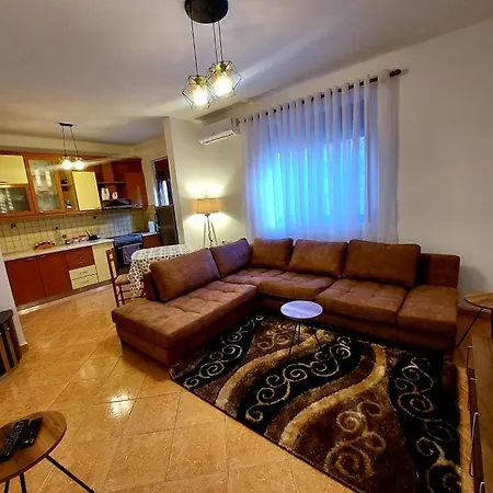 House Vlorë