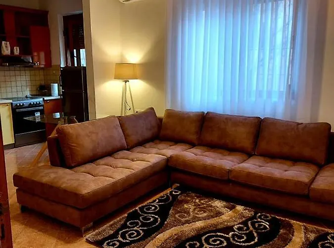 House * Vlore