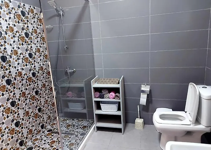 House * Vlorë