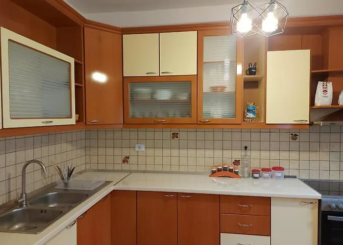 House * Vlore